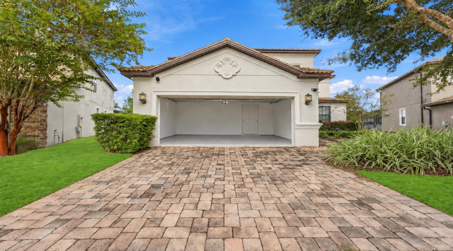 Davenport, Florida 33896, 5 Bedroom Bedrooms, ,4 Bathroombathrooms,Residential,For Sale,Shadow Mountain,0,Mfro6445882