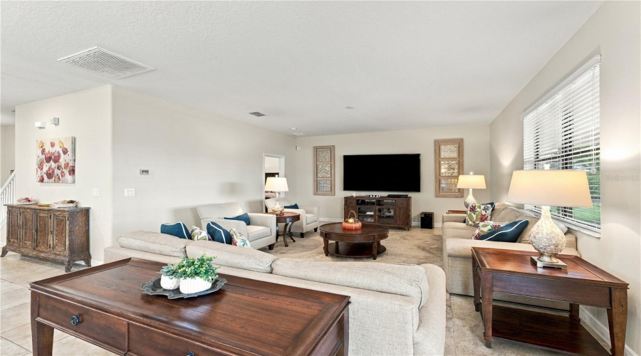 Davenport, Florida 33896, 5 Bedroom Bedrooms, ,4 Bathroombathrooms,Residential,For Sale,Shadow Mountain,0,Mfro6445882
