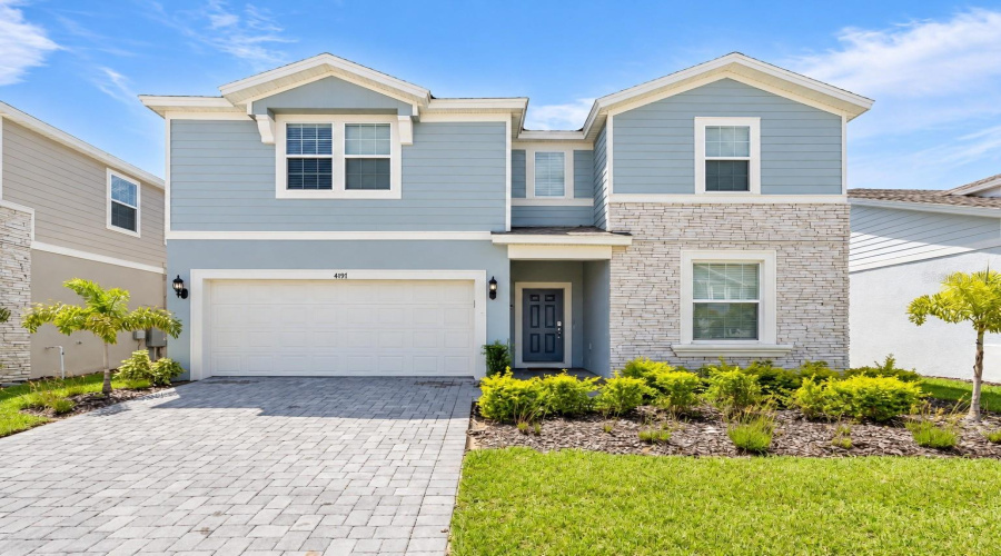 Davenport, Florida 33897, 10 Bedroom Bedrooms, ,8 Bathroombathrooms,Residential,For Sale,Lana Avenue,0,Mfro6447898