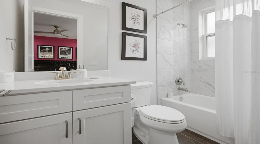 Kissimmee, Florida 34747, 6 Bedroom Bedrooms, ,6 Bathroombathrooms,Residential,For Sale,Castle Pines,0,Mfro6444039