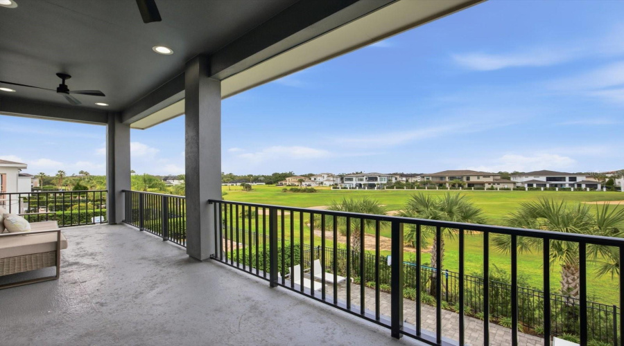 Kissimmee, Florida 34747, 6 Bedroom Bedrooms, ,6 Bathroombathrooms,Residential,For Sale,Castle Pines,0,Mfro6444039