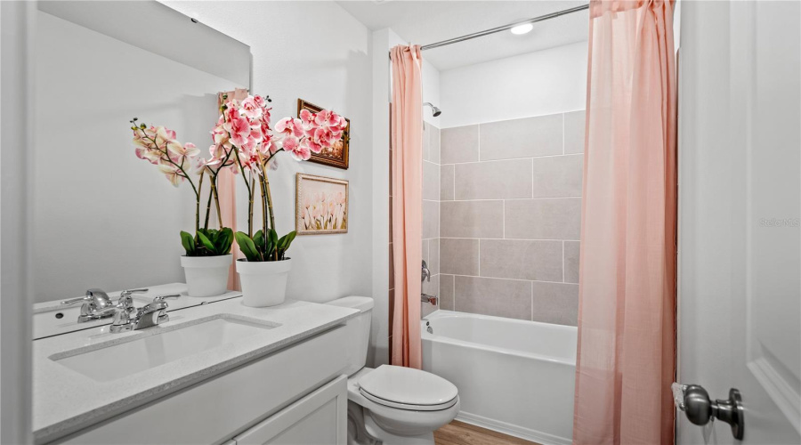 Davenport, Florida 33837, 5 Bedroom Bedrooms, ,4 Bathroombathrooms,Residential,For Sale,Waltham Forest,0,Mfro6447974