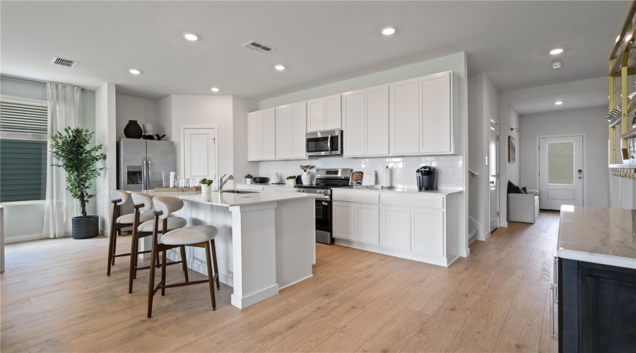 Davenport, Florida 33837, 5 Bedroom Bedrooms, ,4 Bathroombathrooms,Residential,For Sale,Waltham Forest,0,Mfro6447974