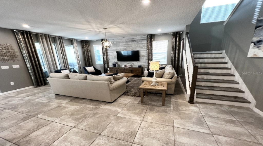 Kissimmee, Florida 34747, 7 Bedroom Bedrooms, ,4 Bathroombathrooms,Residential,For Sale,Amelia Downs,0,Mfrtb8552137