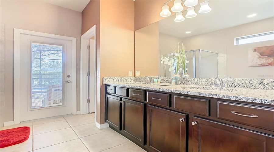 Kissimmee, Florida 34747, 8 Bedroom Bedrooms, ,6 Bathroombathrooms,Residential,For Sale,Tripoli,0,Mfro6447093