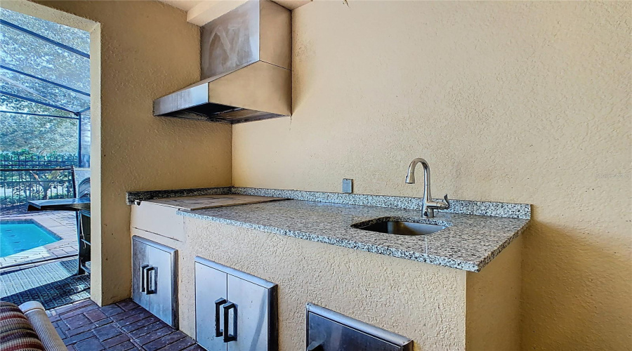 Kissimmee, Florida 34747, 8 Bedroom Bedrooms, ,6 Bathroombathrooms,Residential,For Sale,Tripoli,0,Mfro6447093