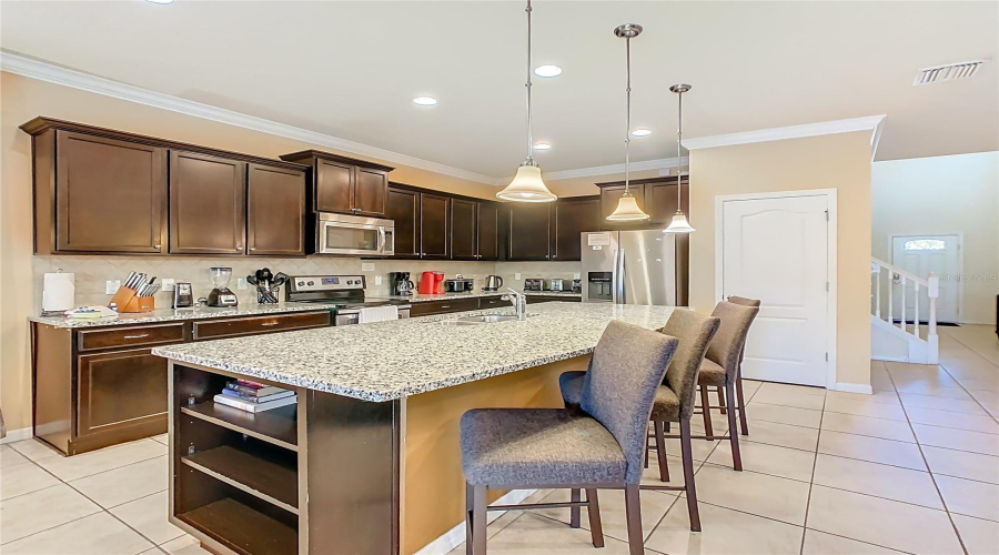 Kissimmee, Florida 34747, 8 Bedroom Bedrooms, ,6 Bathroombathrooms,Residential,For Sale,Tripoli,0,Mfro6447093