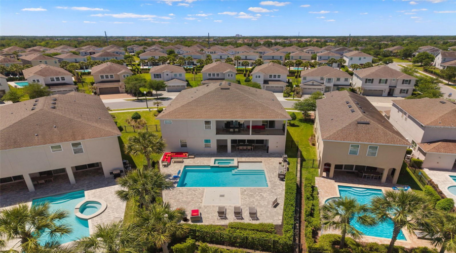 Kissimmee, Florida 34747, 11 Bedroom Bedrooms, ,10 Bathroombathrooms,Residential,For Sale,Graben,0,Mfrr4912008