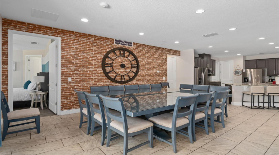 Kissimmee, Florida 34747, 11 Bedroom Bedrooms, ,10 Bathroombathrooms,Residential,For Sale,Graben,0,Mfrr4912008