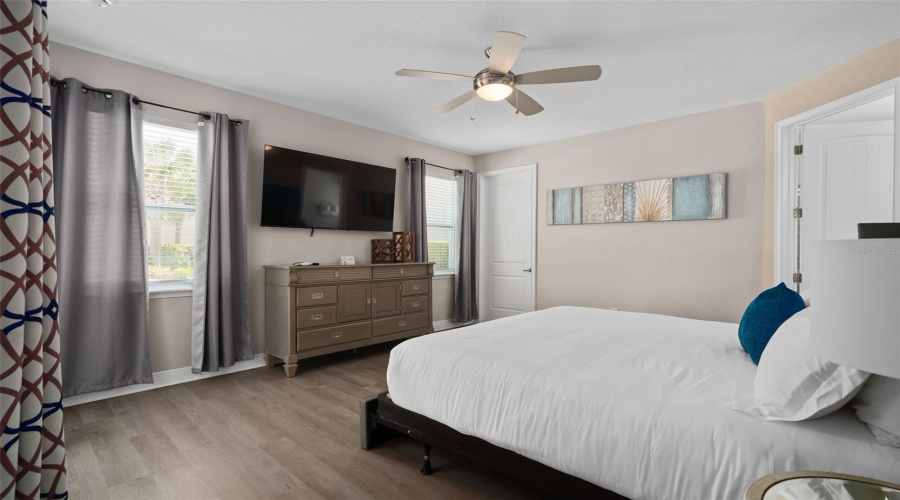 Kissimmee, Florida 34747, 11 Bedroom Bedrooms, ,10 Bathroombathrooms,Residential,For Sale,Graben,0,Mfrr4912008