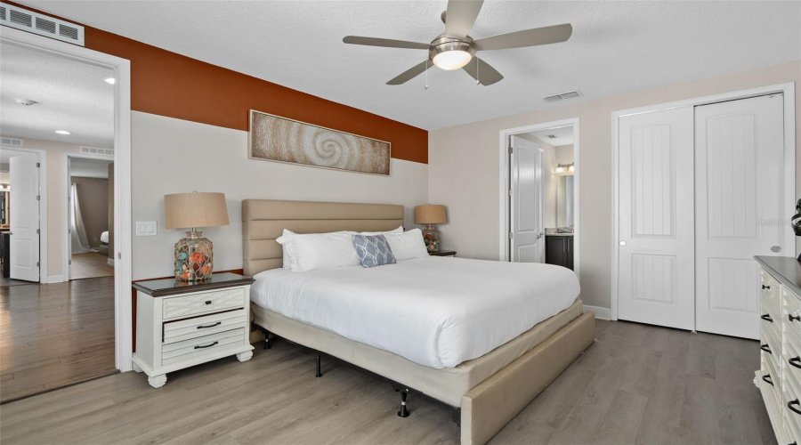 Kissimmee, Florida 34747, 11 Bedroom Bedrooms, ,10 Bathroombathrooms,Residential,For Sale,Graben,0,Mfrr4912008