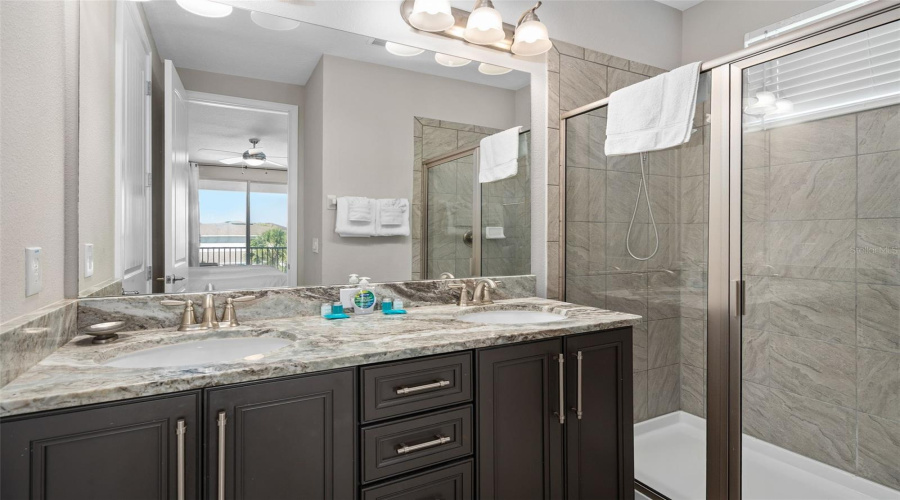 Kissimmee, Florida 34747, 11 Bedroom Bedrooms, ,10 Bathroombathrooms,Residential,For Sale,Graben,0,Mfrr4912008