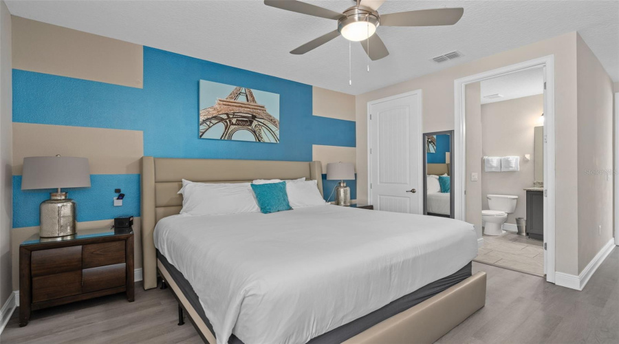 Kissimmee, Florida 34747, 11 Bedroom Bedrooms, ,10 Bathroombathrooms,Residential,For Sale,Graben,0,Mfrr4912008