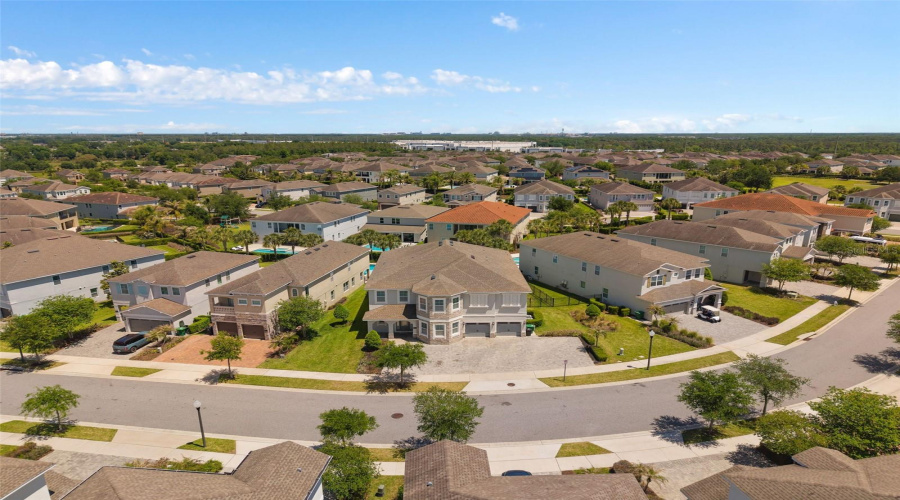 Kissimmee, Florida 34747, 11 Bedroom Bedrooms, ,10 Bathroombathrooms,Residential,For Sale,Graben,0,Mfrr4912008