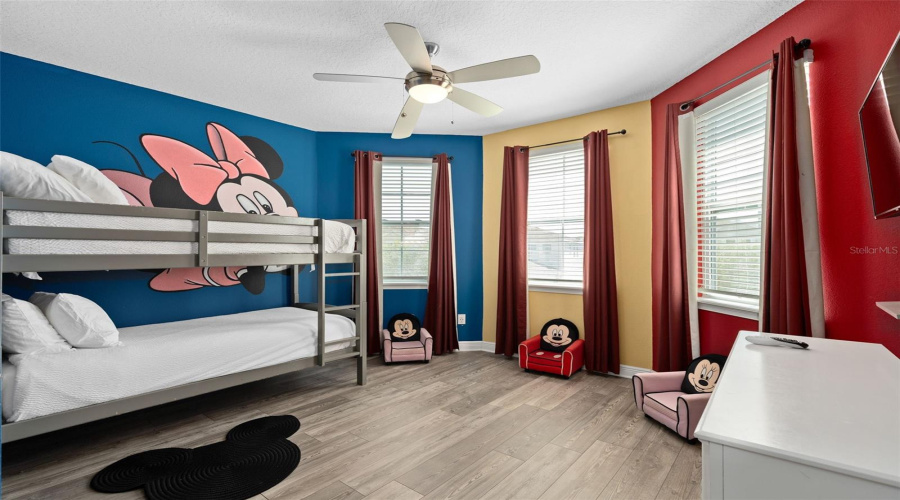 Kissimmee, Florida 34747, 11 Bedroom Bedrooms, ,10 Bathroombathrooms,Residential,For Sale,Graben,0,Mfrr4912008