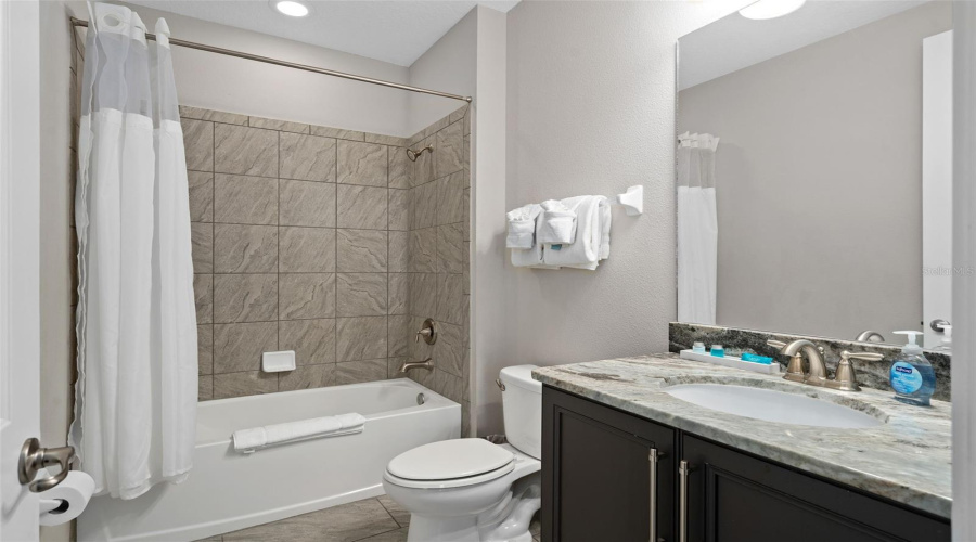Kissimmee, Florida 34747, 11 Bedroom Bedrooms, ,10 Bathroombathrooms,Residential,For Sale,Graben,0,Mfrr4912008