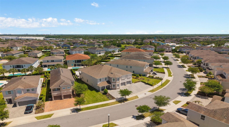 Kissimmee, Florida 34747, 11 Bedroom Bedrooms, ,10 Bathroombathrooms,Residential,For Sale,Graben,0,Mfrr4912008