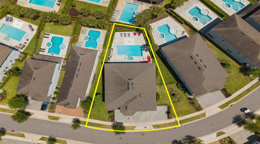 Kissimmee, Florida 34747, 11 Bedroom Bedrooms, ,10 Bathroombathrooms,Residential,For Sale,Graben,0,Mfrr4912008