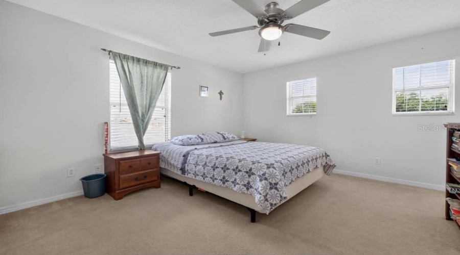Davenport, Florida 33897, 5 Bedroom Bedrooms, ,4 Bathroombathrooms,Residential,For Sale,Andover,0,Mfrs5159046
