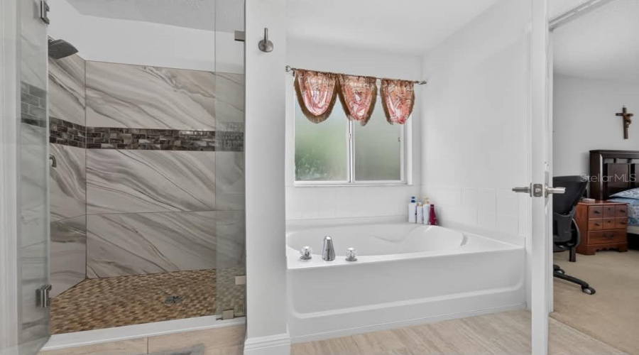Davenport, Florida 33897, 5 Bedroom Bedrooms, ,4 Bathroombathrooms,Residential,For Sale,Andover,0,Mfrs5159046