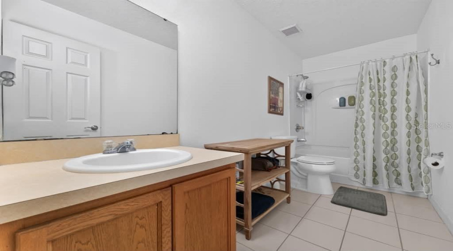 Davenport, Florida 33897, 5 Bedroom Bedrooms, ,4 Bathroombathrooms,Residential,For Sale,Andover,0,Mfrs5159046