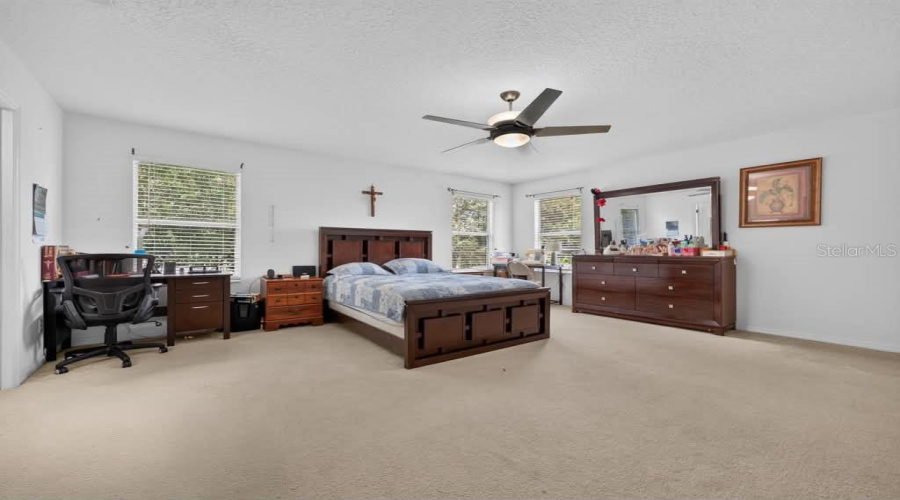 Davenport, Florida 33897, 5 Bedroom Bedrooms, ,4 Bathroombathrooms,Residential,For Sale,Andover,0,Mfrs5159046