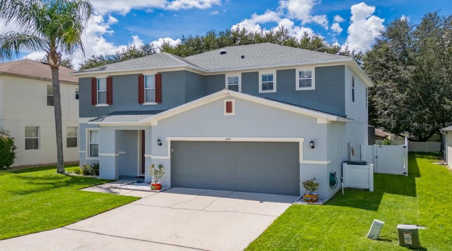 Davenport, Florida 33897, 5 Bedroom Bedrooms, ,4 Bathroombathrooms,Residential,For Sale,Andover,0,Mfrs5159046