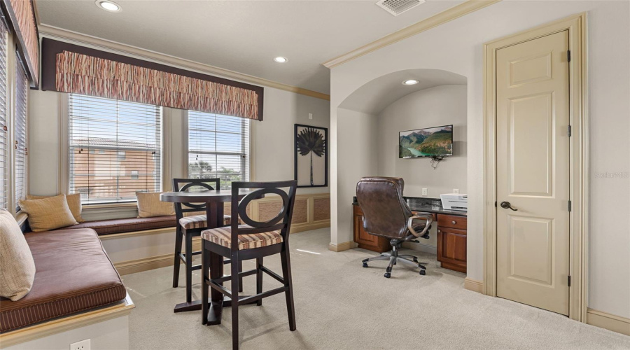 Kissimmee, Florida 34747, 4 Bedroom Bedrooms, ,4 Bathroombathrooms,Residential,For Sale,Golden Bear,0,Mfro6448077