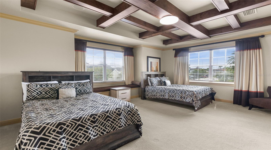 Kissimmee, Florida 34747, 4 Bedroom Bedrooms, ,4 Bathroombathrooms,Residential,For Sale,Golden Bear,0,Mfro6448077