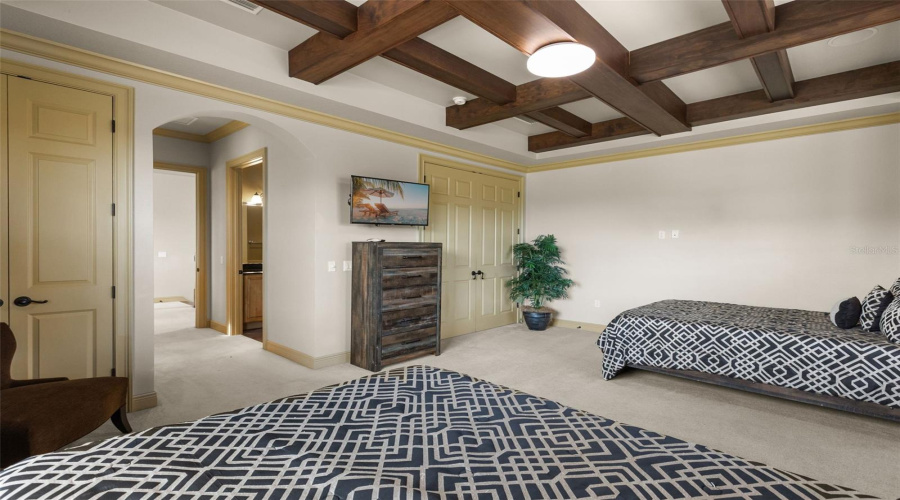 Kissimmee, Florida 34747, 4 Bedroom Bedrooms, ,4 Bathroombathrooms,Residential,For Sale,Golden Bear,0,Mfro6448077
