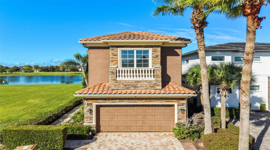 Kissimmee, Florida 34747, 4 Bedroom Bedrooms, ,4 Bathroombathrooms,Residential,For Sale,Golden Bear,0,Mfro6448077