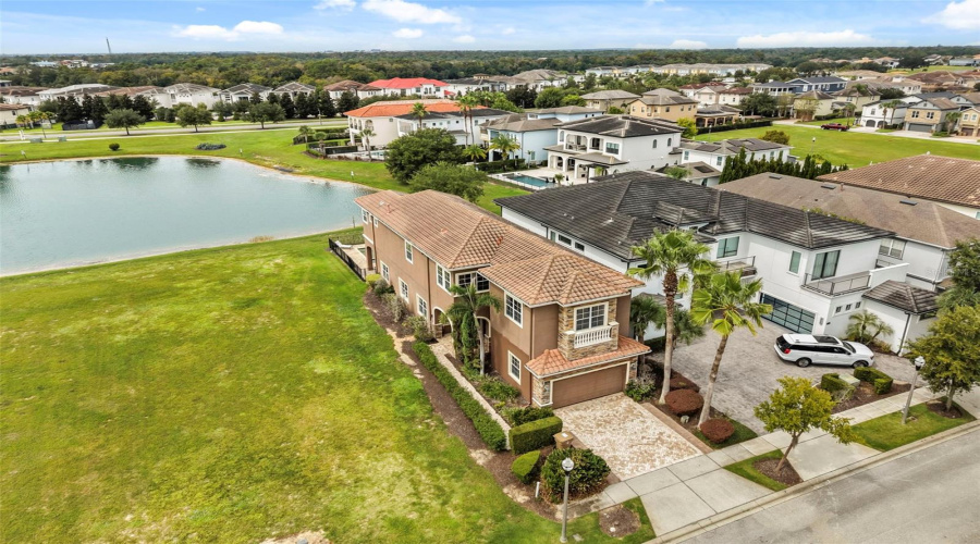 Kissimmee, Florida 34747, 4 Bedroom Bedrooms, ,4 Bathroombathrooms,Residential,For Sale,Golden Bear,0,Mfro6448077