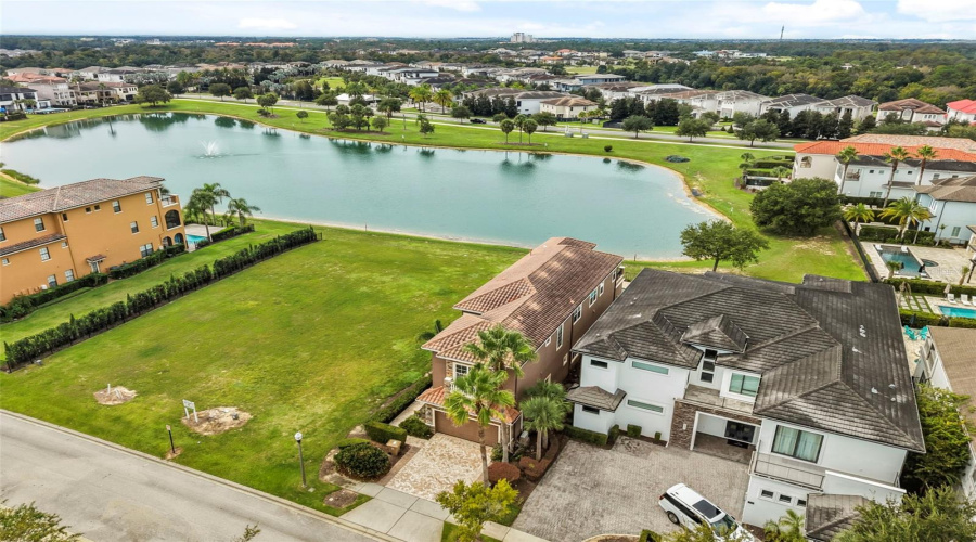 Kissimmee, Florida 34747, 4 Bedroom Bedrooms, ,4 Bathroombathrooms,Residential,For Sale,Golden Bear,0,Mfro6448077