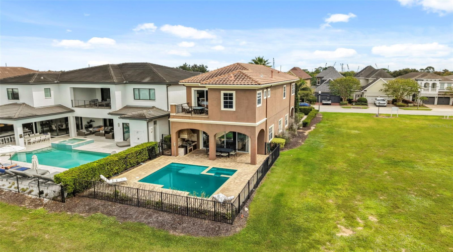 Kissimmee, Florida 34747, 4 Bedroom Bedrooms, ,4 Bathroombathrooms,Residential,For Sale,Golden Bear,0,Mfro6448077