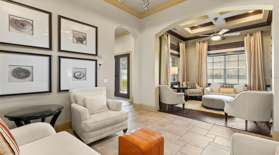 Kissimmee, Florida 34747, 4 Bedroom Bedrooms, ,4 Bathroombathrooms,Residential,For Sale,Golden Bear,0,Mfro6448077