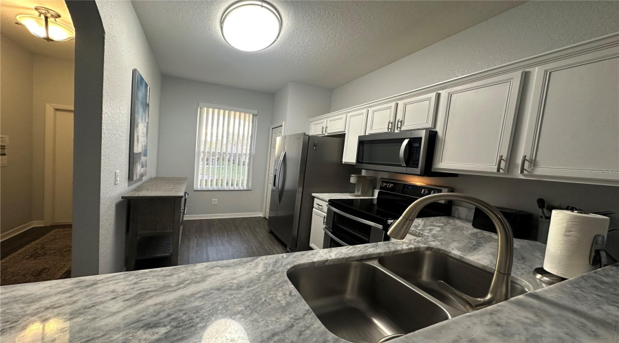 Davenport, Florida 33897, 4 Bedroom Bedrooms, ,3 Bathroombathrooms,Residential,For Sale,Calabria,0,Mfro6448055