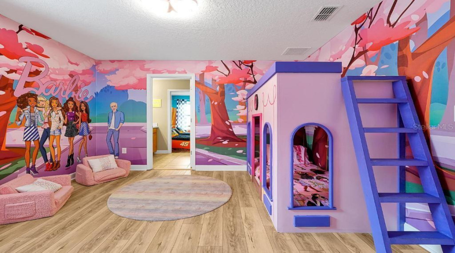 Davenport, Florida 33896, 6 Bedroom Bedrooms, ,6 Bathroombathrooms,Residential,For Sale,Myrtlewood,0,Mfro6447828
