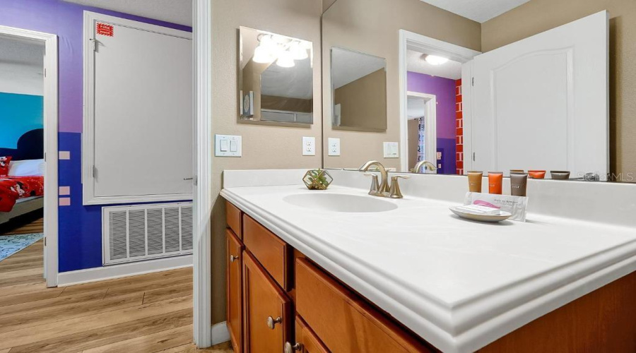 Davenport, Florida 33896, 6 Bedroom Bedrooms, ,6 Bathroombathrooms,Residential,For Sale,Myrtlewood,0,Mfro6447828