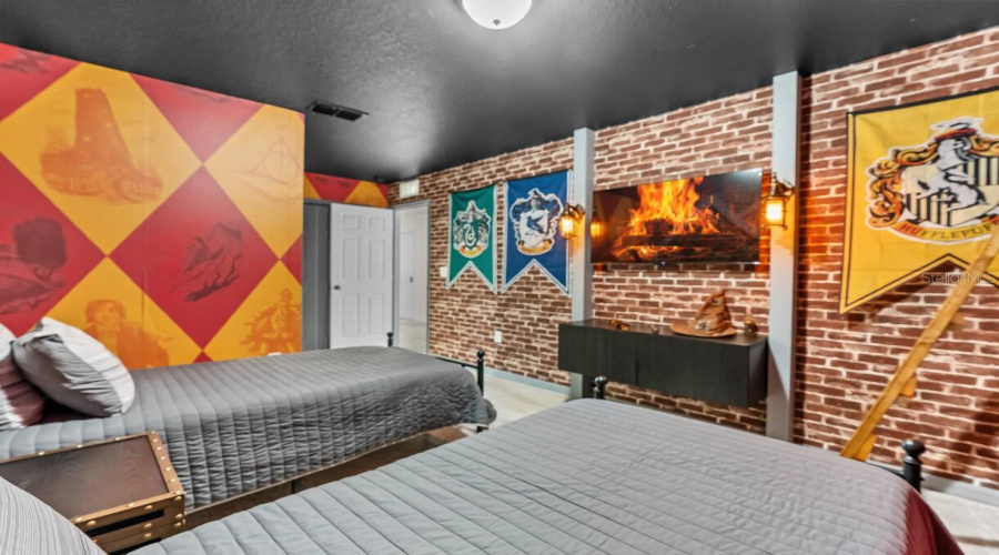 Kissimmee, Florida 34747, 7 Bedroom Bedrooms, ,6 Bathroombathrooms,Residential,For Sale,Coconut Breeze,0,Mfro6448034