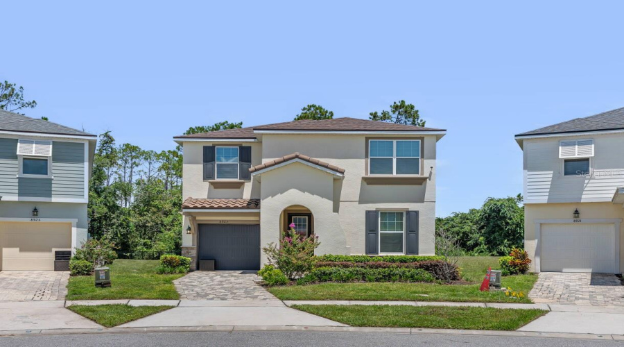 Kissimmee, Florida 34747, 7 Bedroom Bedrooms, ,6 Bathroombathrooms,Residential,For Sale,Coconut Breeze,0,Mfro6448034