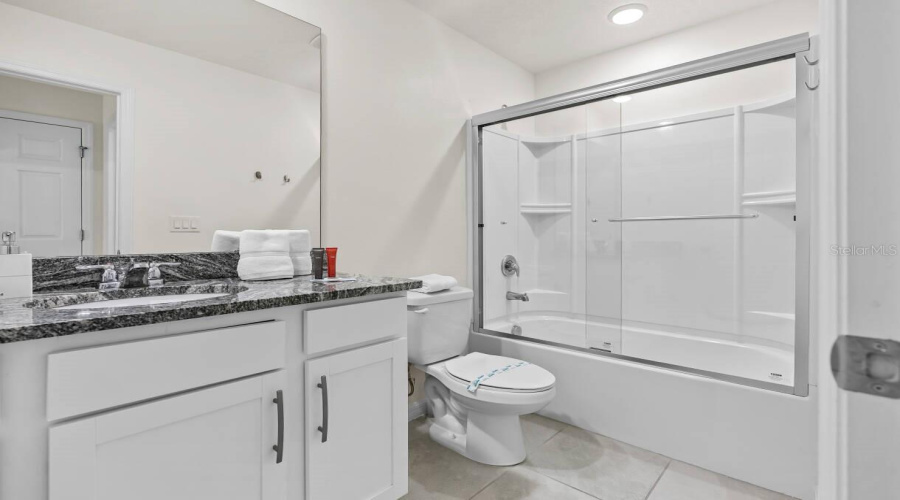Kissimmee, Florida 34747, 7 Bedroom Bedrooms, ,6 Bathroombathrooms,Residential,For Sale,Coconut Breeze,0,Mfro6448034