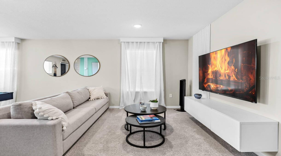 Kissimmee, Florida 34747, 7 Bedroom Bedrooms, ,6 Bathroombathrooms,Residential,For Sale,Coconut Breeze,0,Mfro6448034