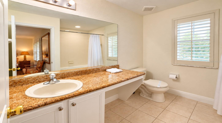 Davenport, Florida 33897, 4 Bedroom Bedrooms, ,3 Bathroombathrooms,Residential,For Sale,Calabria,0,Mfro6446807