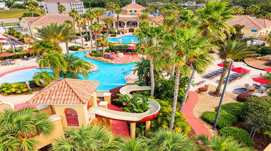 Davenport, Florida 33897, 4 Bedroom Bedrooms, ,3 Bathroombathrooms,Residential,For Sale,Calabria,0,Mfro6446807
