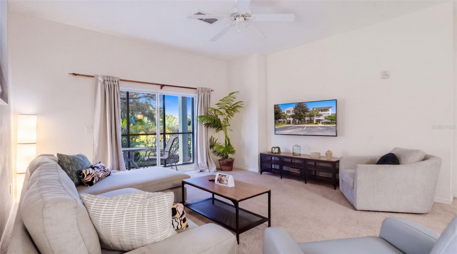 Davenport, Florida 33897, 3 Bedroom Bedrooms, ,2 Bathroombathrooms,Residential,For Sale,Rum,0,Mfrs5159054