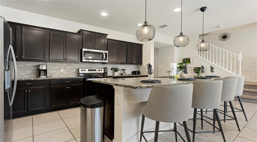 Kissimmee, Florida 34747, 5 Bedroom Bedrooms, ,4 Bathroombathrooms,Residential,For Sale,Dubai,0,Mfro6447912