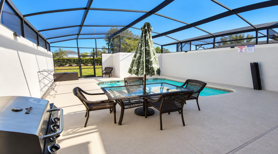 Davenport, Florida 33896, 4 Bedroom Bedrooms, ,3 Bathroombathrooms,Residential,For Sale,Stinger,0,Mfra4708369