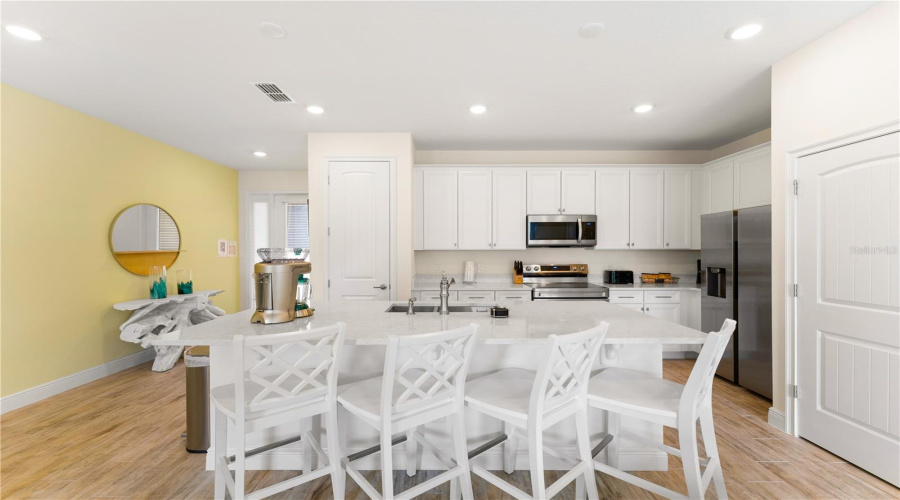 Kissimmee, Florida 34747, 2 Bedroom Bedrooms, ,2 Bathroombathrooms,Residential,For Sale,Castaway,0,Mfro6448100