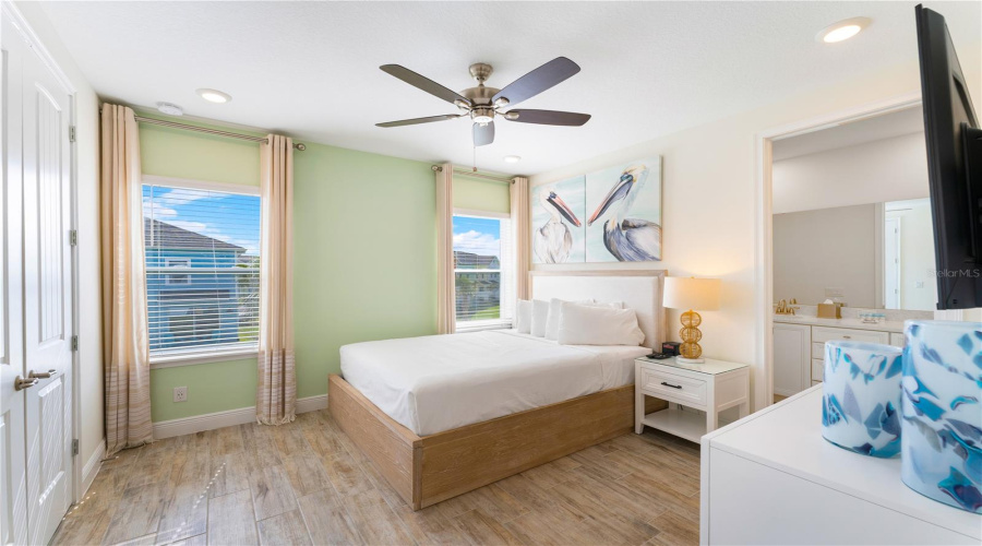 Kissimmee, Florida 34747, 2 Bedroom Bedrooms, ,2 Bathroombathrooms,Residential,For Sale,Castaway,0,Mfro6448100