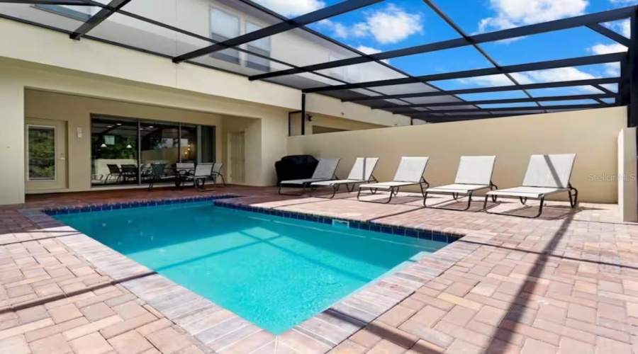 Kissimmee, Florida 34747, 5 Bedroom Bedrooms, ,4 Bathroombathrooms,Residential,For Sale,Geneve,0,Mfro6446813